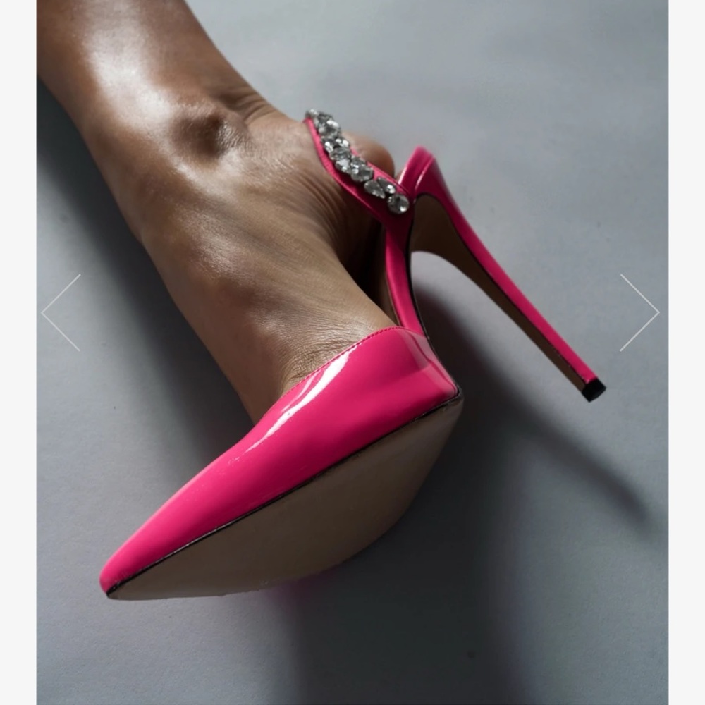 AMINAH ABDUL JILLIL Barbie Pink ELECTRIFYING Slingback - Picture 4 of 10